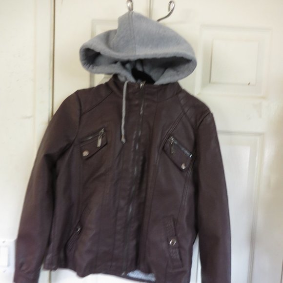 Jou Jou Fitted Vegan Leather Jacket size xl. - Picture 3 of 15